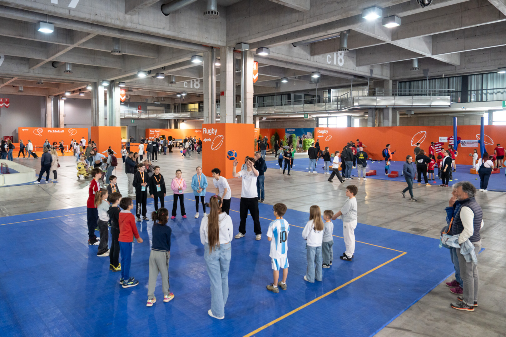https://cdn.fierabolzano.it/fierabolzano/uploads/gallery/tempo_libero_2025_ph._fieramesse_marco_parisi_low_18_fbiw.jpg