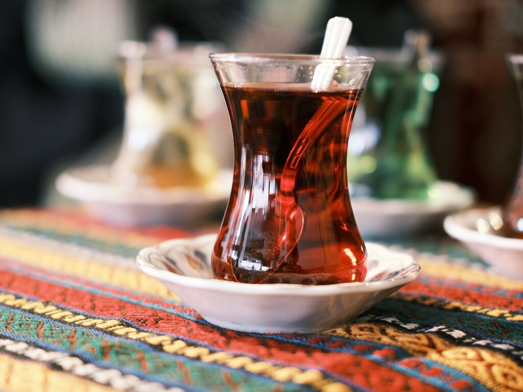 Apple Tea – A Real Tradition?